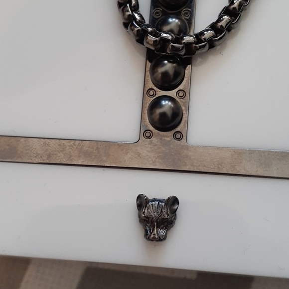 New Thale Blanc Victoria Vertical Pearl Purse - Picture 2 of 15